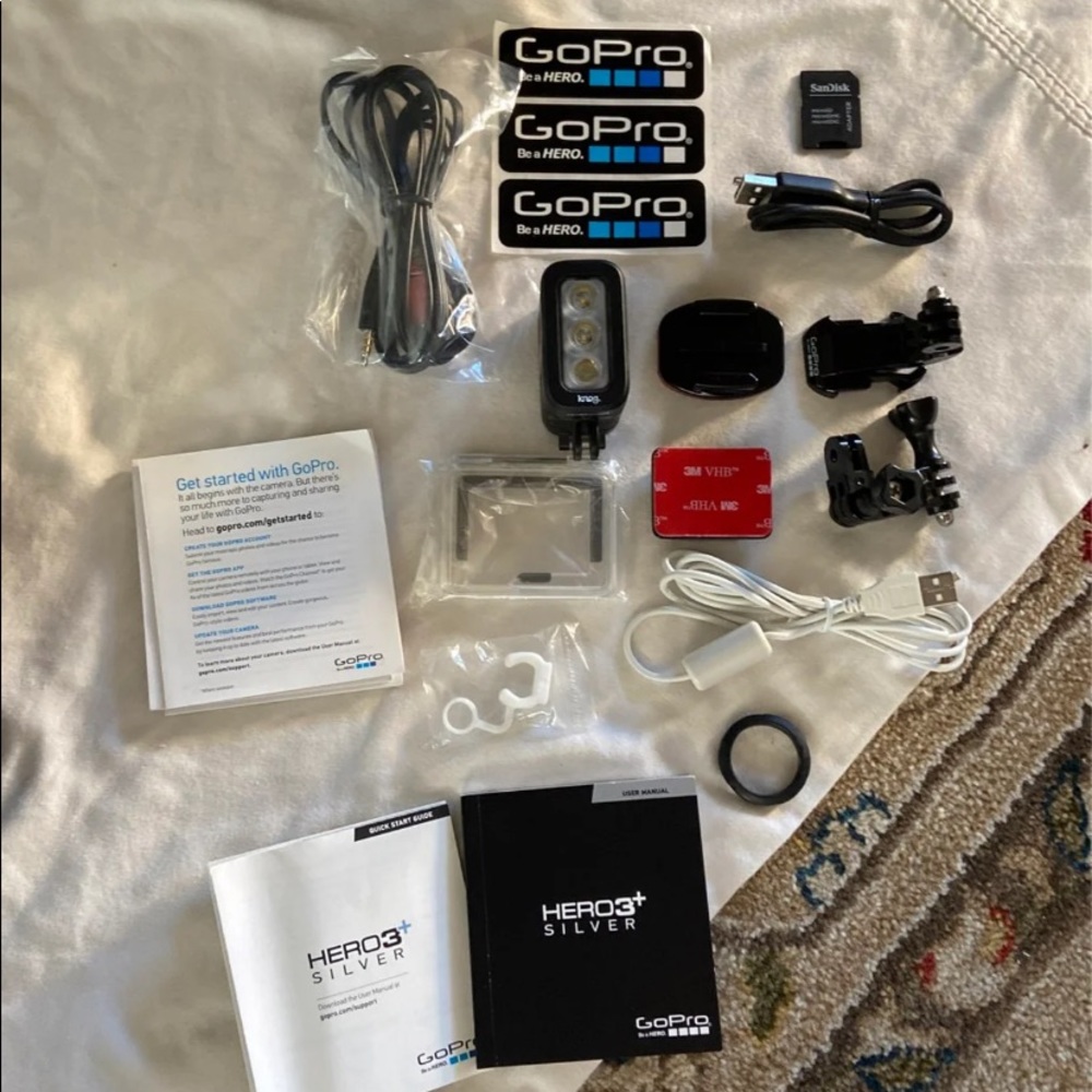 GoPro Hero3+ Silver Bundle - Picture 7 of 8